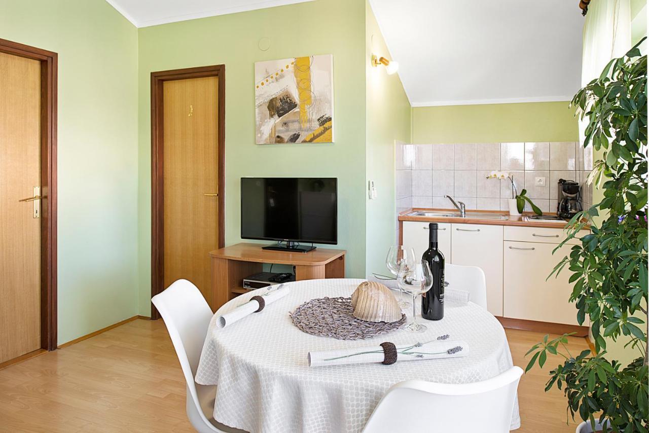 Jimy Apartments Sibenik Luaran gambar