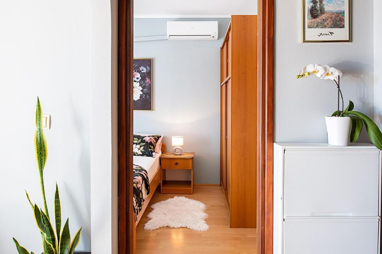 Jimy Apartments Sibenik Luaran gambar